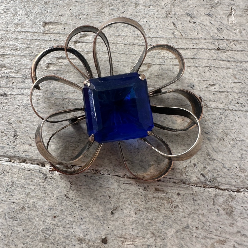 Vintage Sterling And Glass Simulated Stone Ribbon Work Brooch